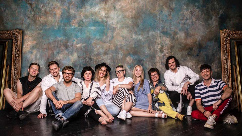 Бэкстейдж фотосессии c Асланом Ахмадовым